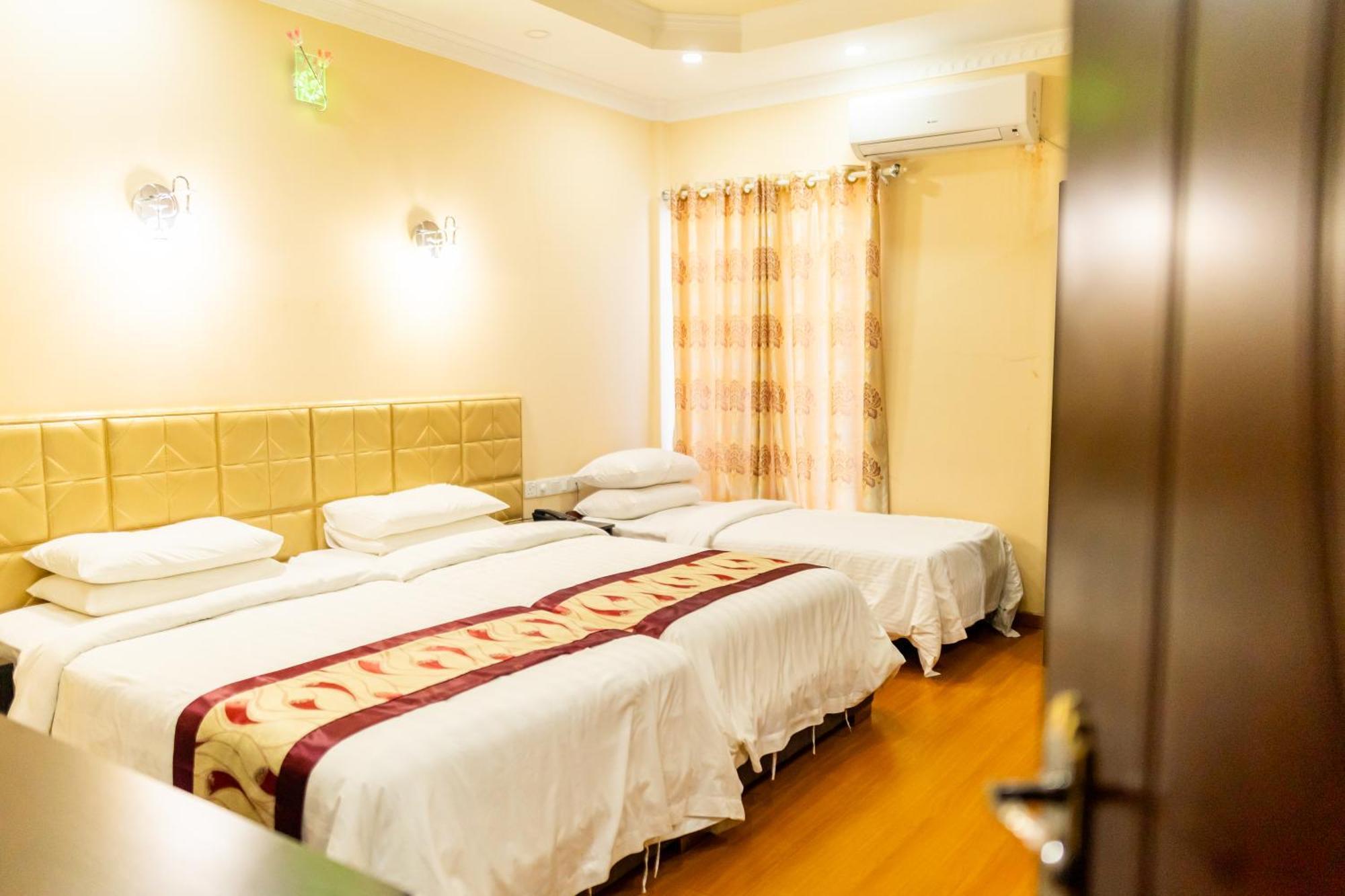 Abuharee Grand Hotel Addu City Luaran gambar