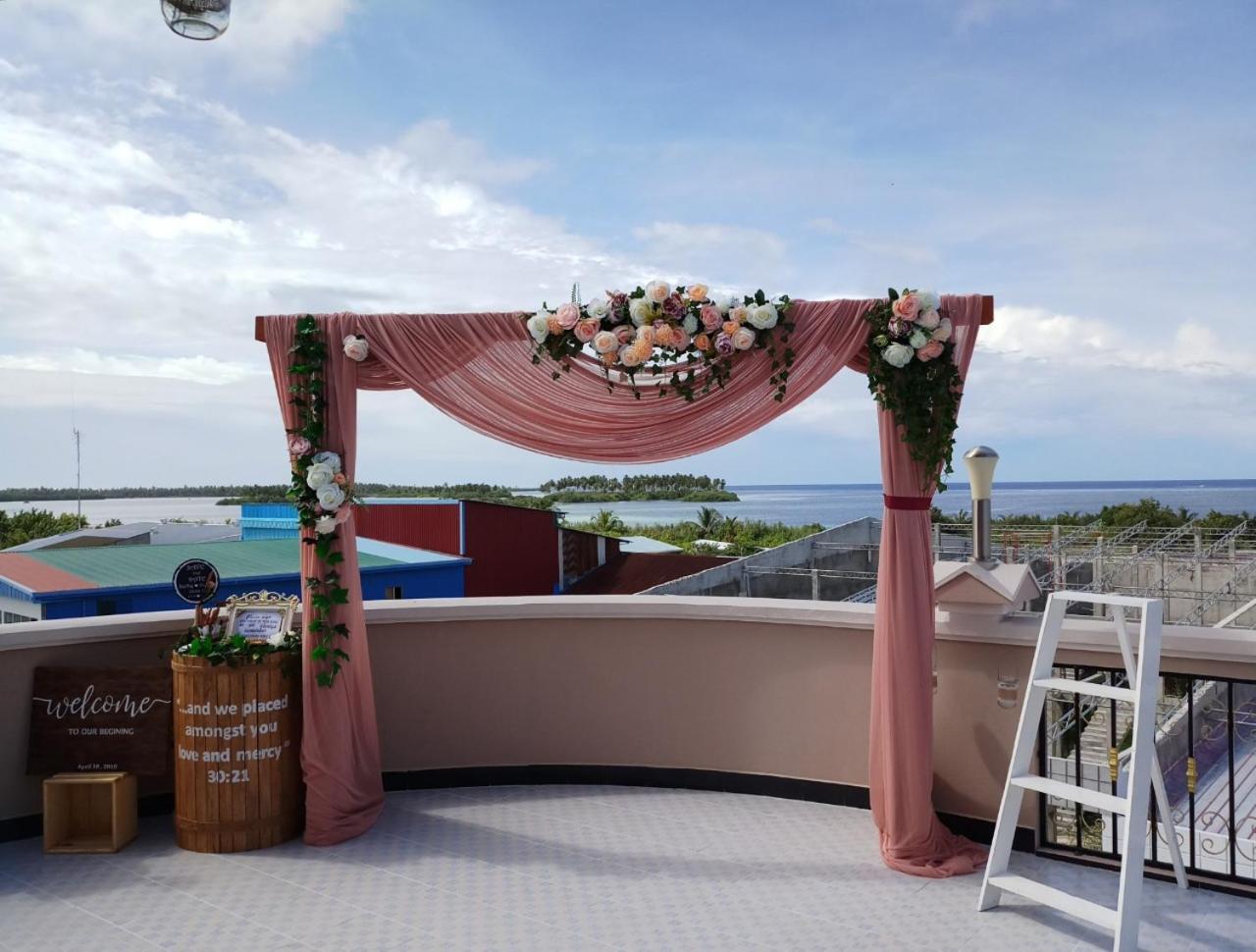 Abuharee Grand Hotel Addu City Luaran gambar