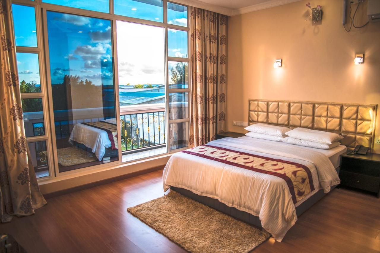 Abuharee Grand Hotel Addu City Luaran gambar