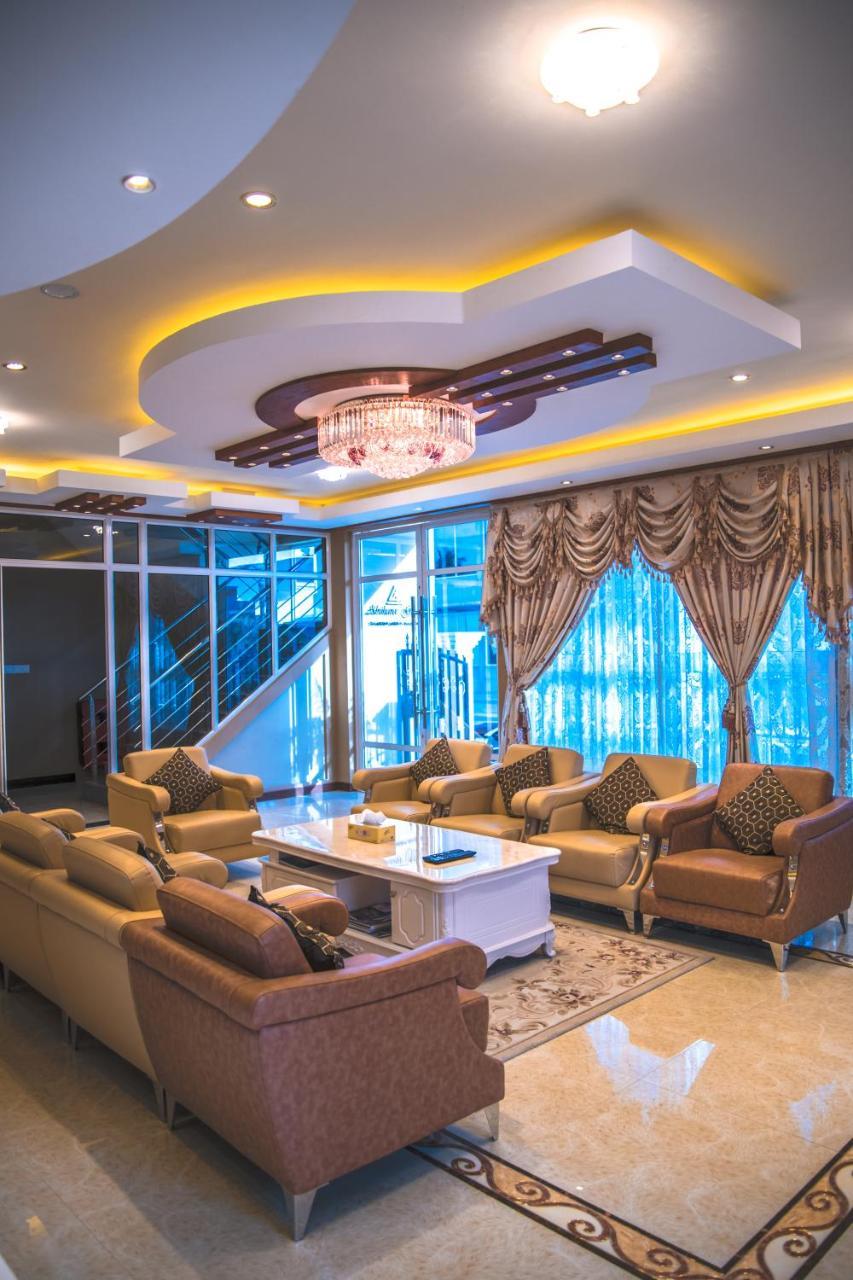 Abuharee Grand Hotel Addu City Luaran gambar